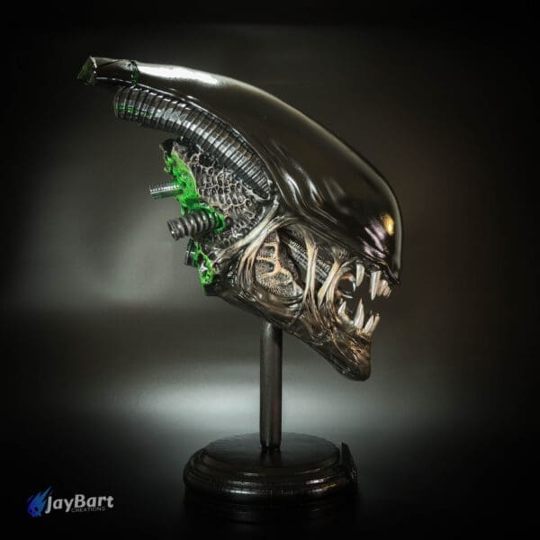 Alien head sculpture with glossy finish and details